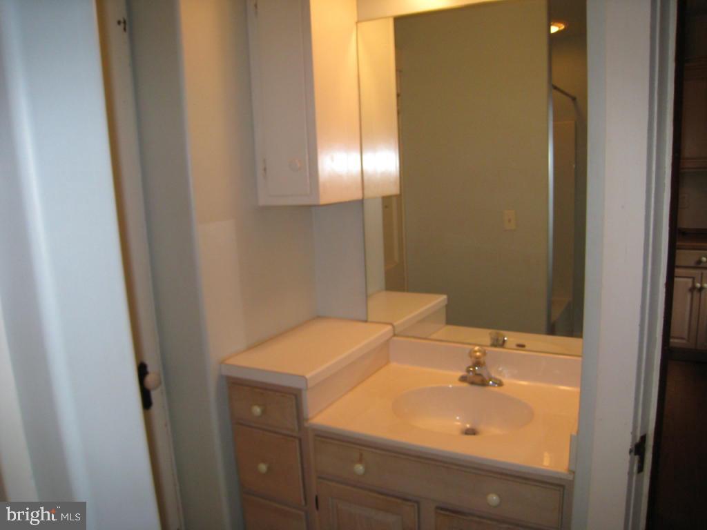 225 Main Street Denver, PA 17517 - Photo 3 of 15 Gallery Image 3