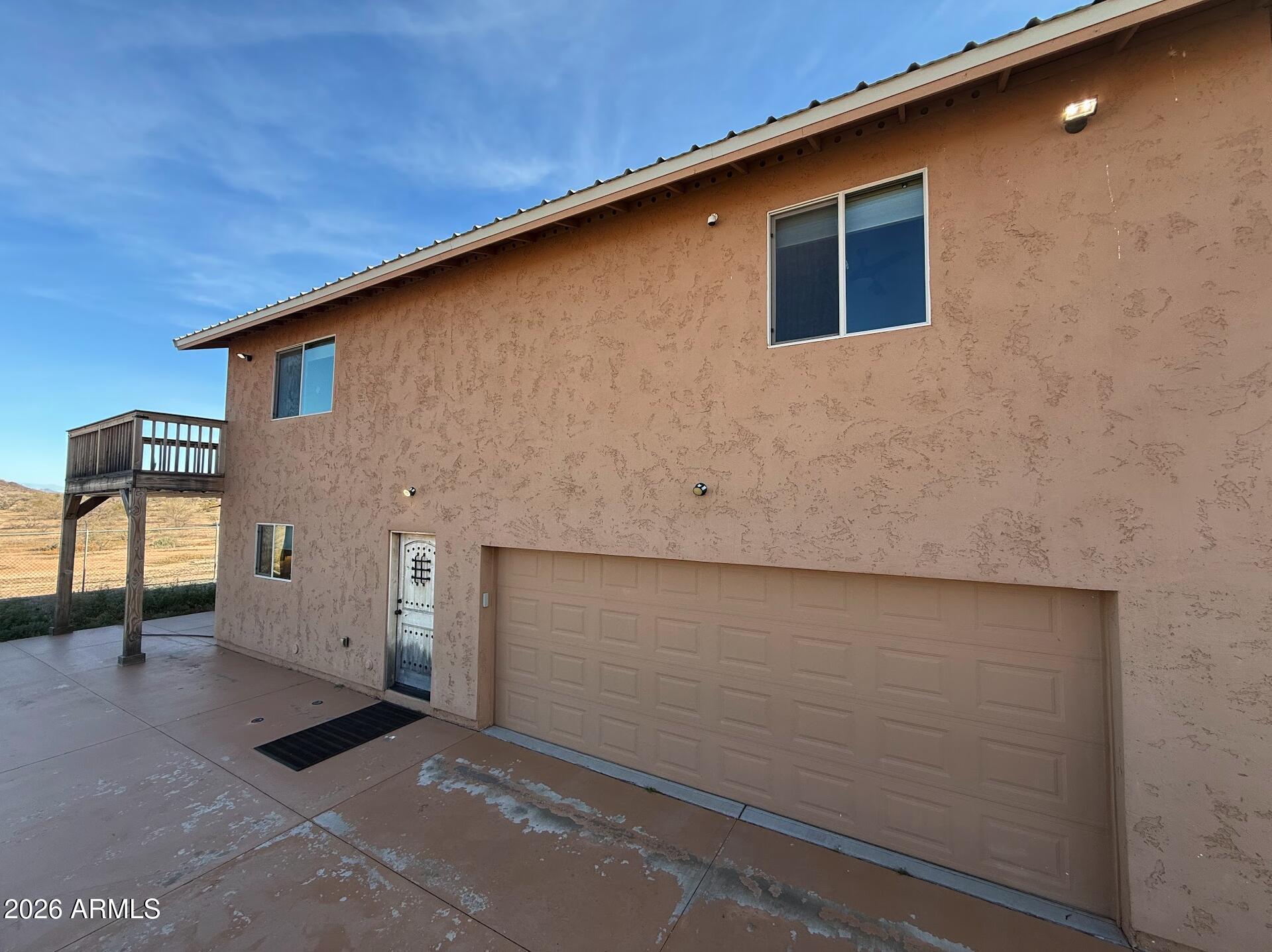 35723 South Amalia Road Eloy, AZ 85131 - Photo 2 of 34 a backyard of a house