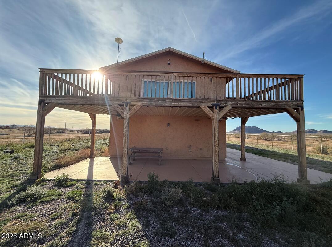 35723 South Amalia Road Eloy, AZ 85131 - Photo 3 of 34 a view of a porch with a yard