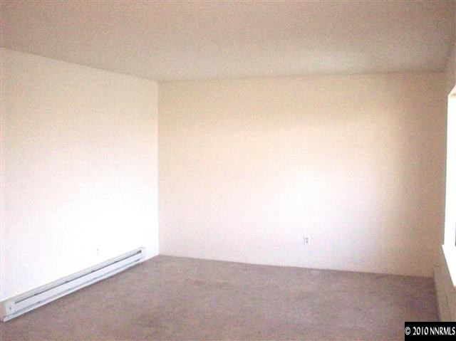 3880 East Leonesio Drive, Unit C2 Reno, NV 89512 - Photo 4 of 7 a view of an empty room