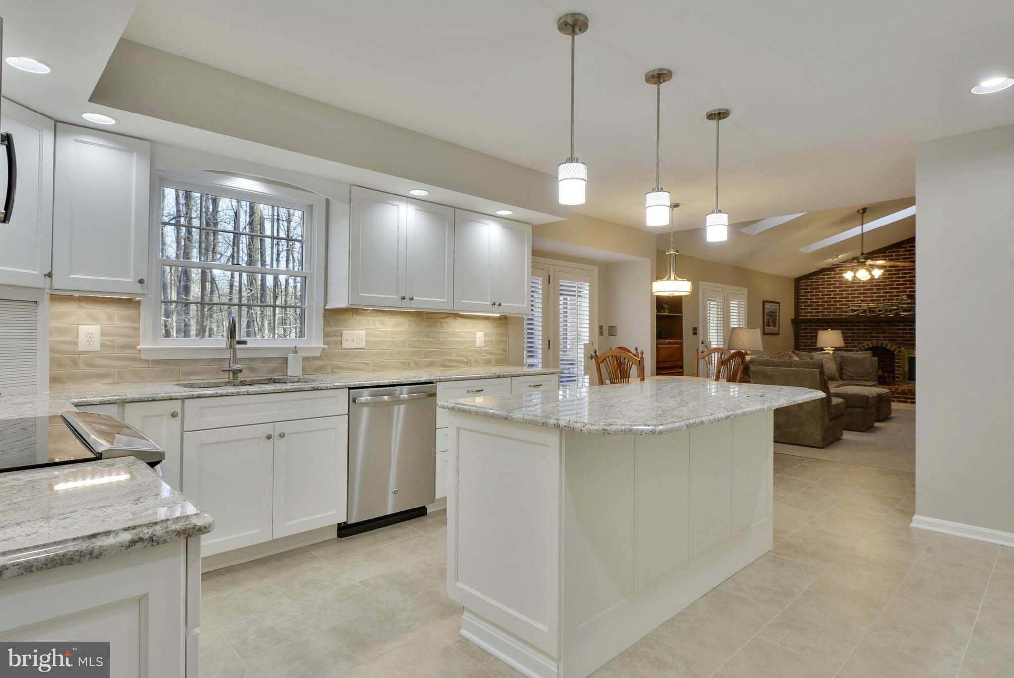 14609 Manor Road Phoenix, MD 21131 - Photo 4 of 30 Kitchen