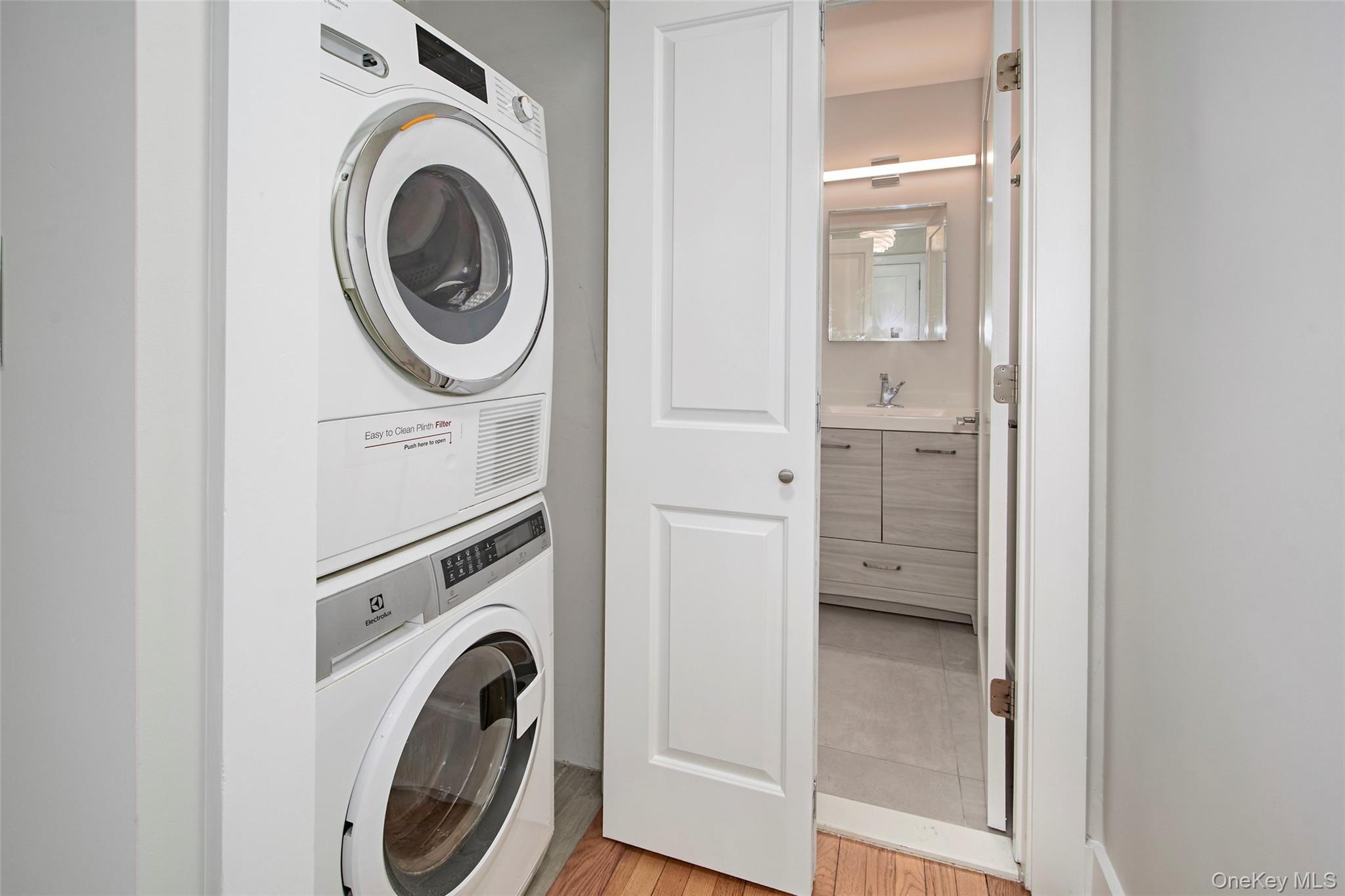 24 Wappanocca Avenue, Unit J Rye, NY 10580 - Photo 10 of 12