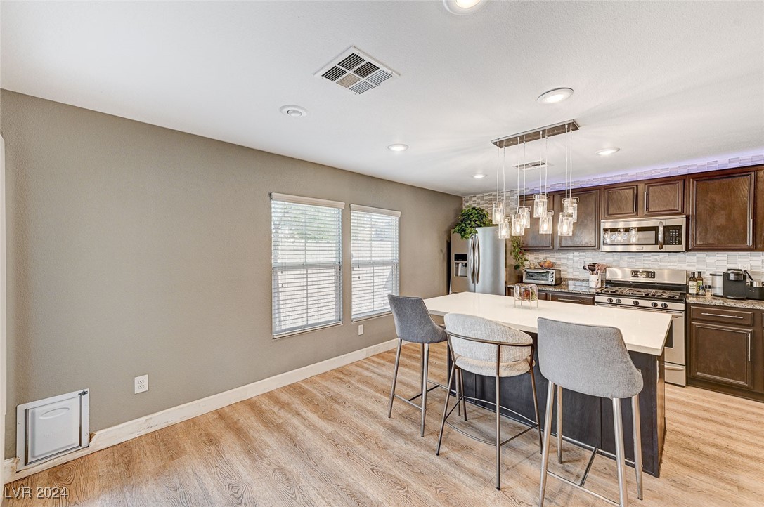3370 Cave Primrose Street Las Vegas, NV 89117 - Photo 14 of 48