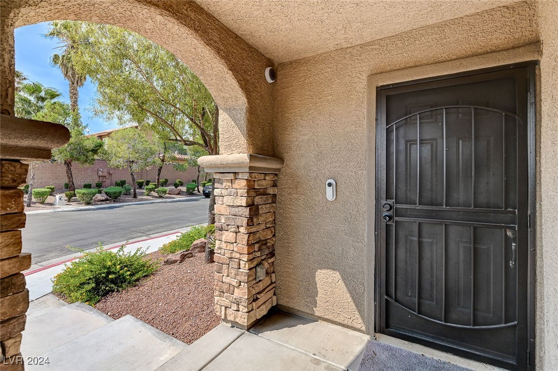 3370 Cave Primrose Street Las Vegas, NV 89117 - Photo 3 of 48