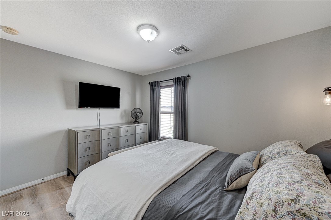 3370 Cave Primrose Street Las Vegas, NV 89117 - Photo 33 of 48