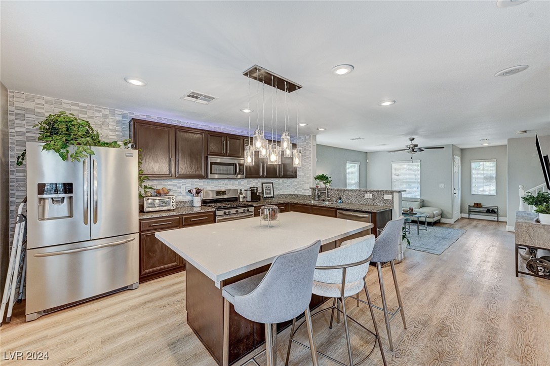 3370 Cave Primrose Street Las Vegas, NV 89117 - Photo 10 of 48