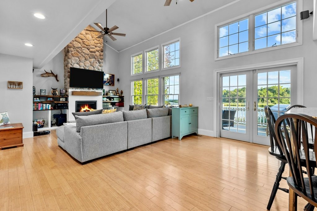 150 Old Mill Boulevard Warwick, RI 02889 - Photo 16 of 40