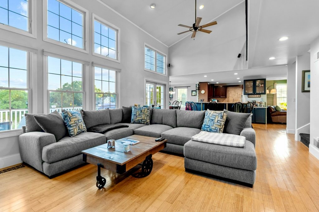 150 Old Mill Boulevard Warwick, RI 02889 - Photo 17 of 40