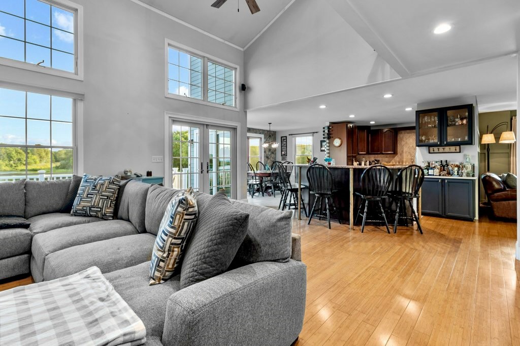 150 Old Mill Boulevard Warwick, RI 02889 - Photo 18 of 40