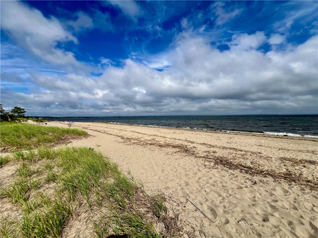 150 Old Mill Boulevard Warwick, RI 02889 - Photo 40 of 40 Park