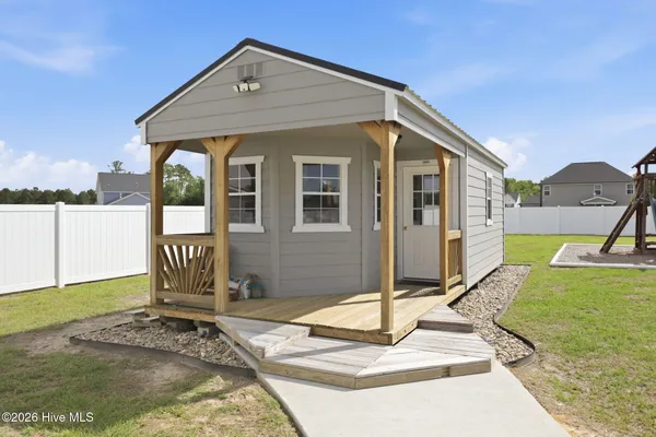 $430,000 | 966 Appaloosa Trail, Greenville, NC 27858