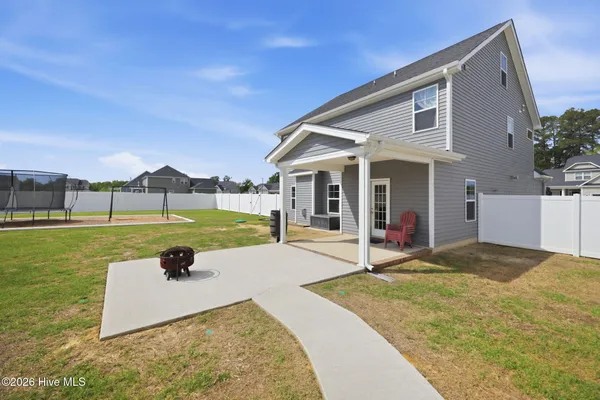 $430,000 | 966 Appaloosa Trail, Greenville, NC 27858