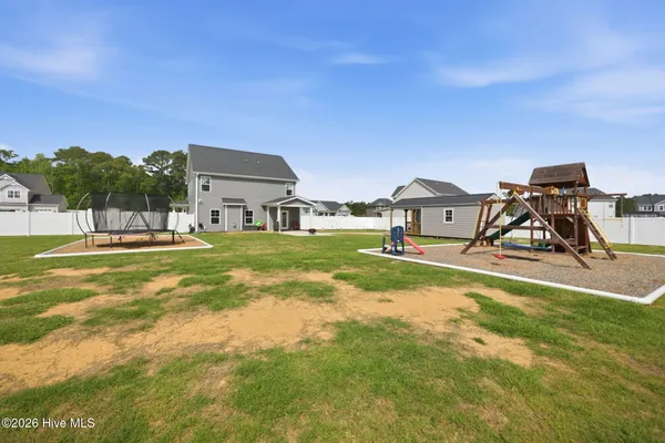 $430,000 | 966 Appaloosa Trail, Greenville, NC 27858