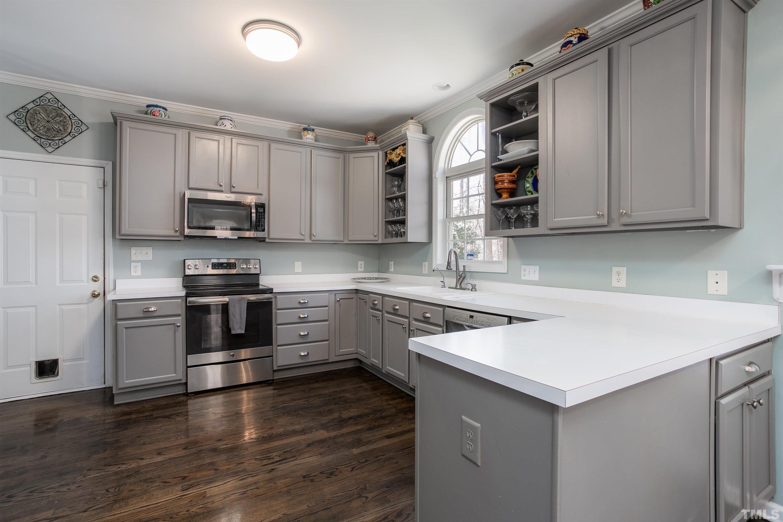 4323 Bradford Ridge Road Efland, NC 27243 - Photo 8 of 33 Gallery Image 8