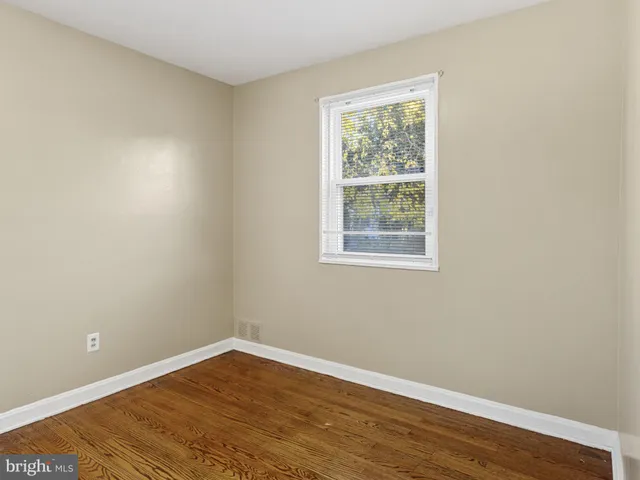 $2,495 | 916 Highview Drive, Capitol Heights, MD 20743