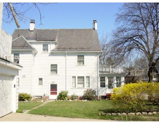 68 Oakley Road Belmont, MA 02478 - Photo 4 of 18 Gallery Image 4