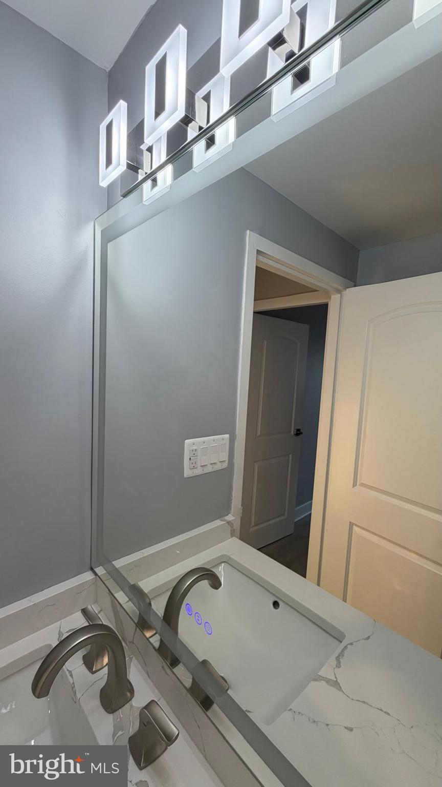 9701 Fields Road, Unit 2502 Gaithersburg, MD 20878 - Photo 21 of 43