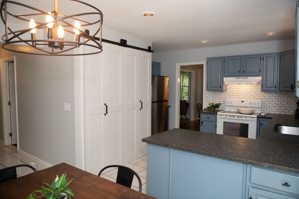 155 Whaley Hollow Road Coventry, RI 02816 - Photo 4 of 22