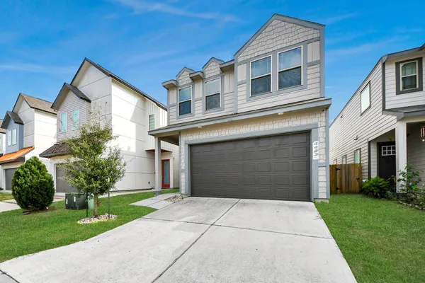 $335,000 | 4423 Santorini Lane, Houston, TX 77045
