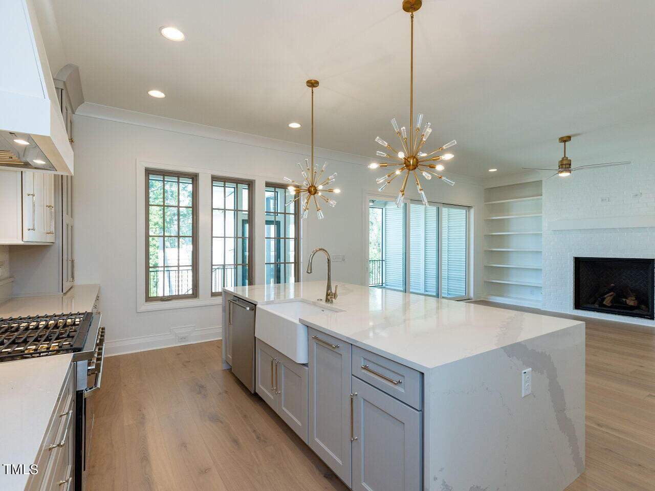 2302 Lyon Street Raleigh, NC 27608 - Photo 12 of 49 008-1280x960-open-kitchen