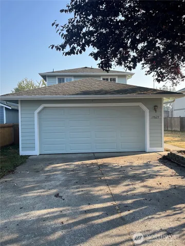 $2,350 | 17627 29th Avenue Northeast, Marysville, WA 98271