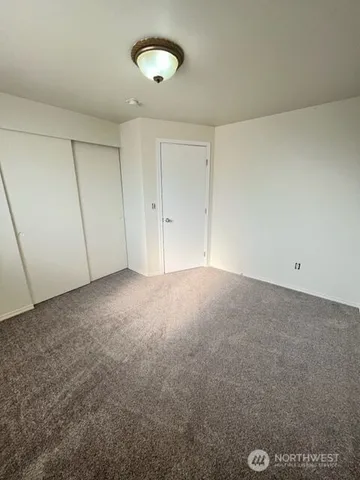 $2,350 | 17627 29th Avenue Northeast, Marysville, WA 98271