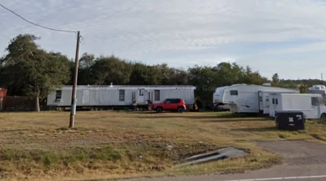 $74,000 | 550 Highway 188, Rockport, TX 78382