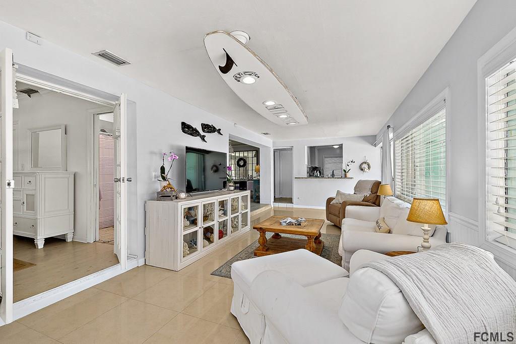1008 Southwest 11th Terrace Boca Raton, FL 33486 - Photo 16 of 32