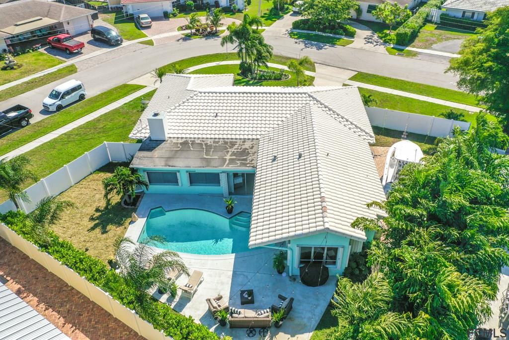 1008 Southwest 11th Terrace Boca Raton, FL 33486 - Photo 4 of 32