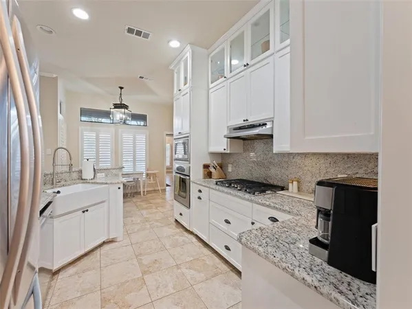 $619,900 | 625 Palo Duro Drive, Hurst, TX 76054