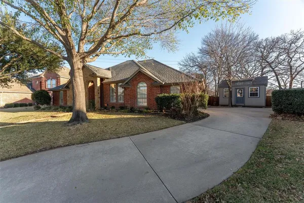 $619,900 | 625 Palo Duro Drive, Hurst, TX 76054