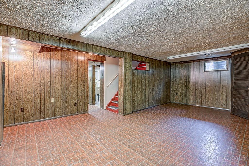5605 Dry Ridge Road Cincinnati, OH 45252 - Photo 26 of 37 Gallery Image 26