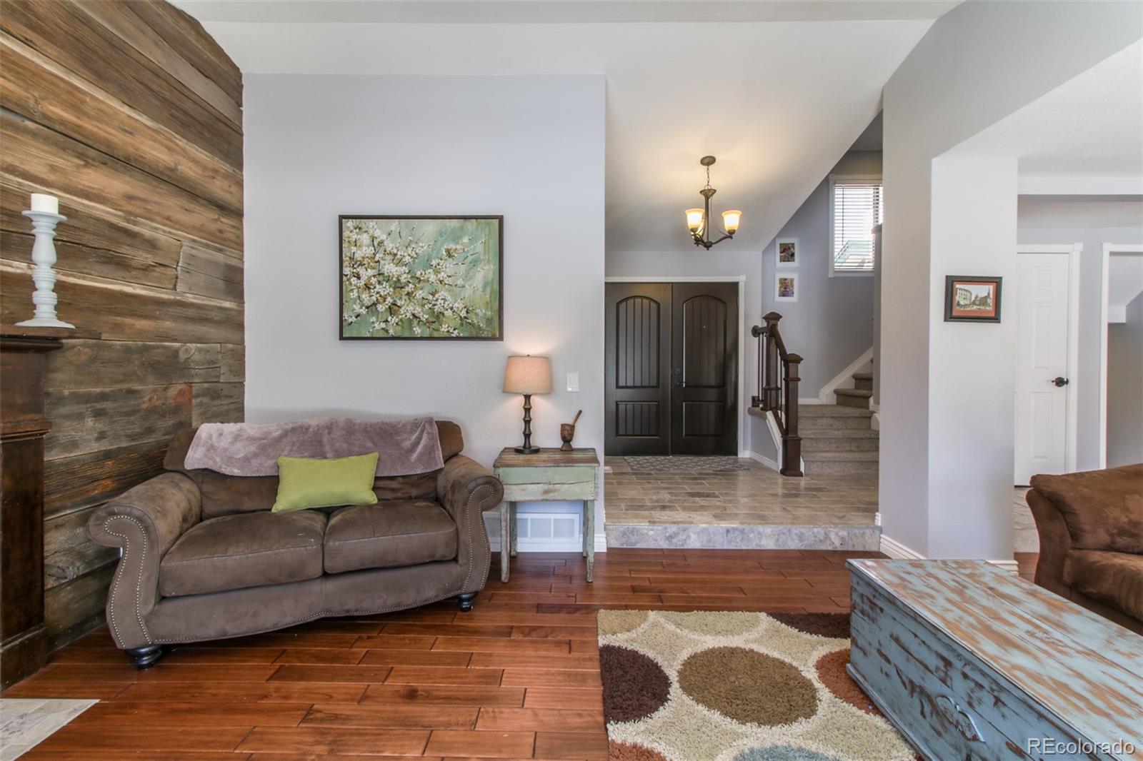 8752 South Elk Street Highlands Ranch, CO 80126 - Photo 5 of 34 Gallery Image 5