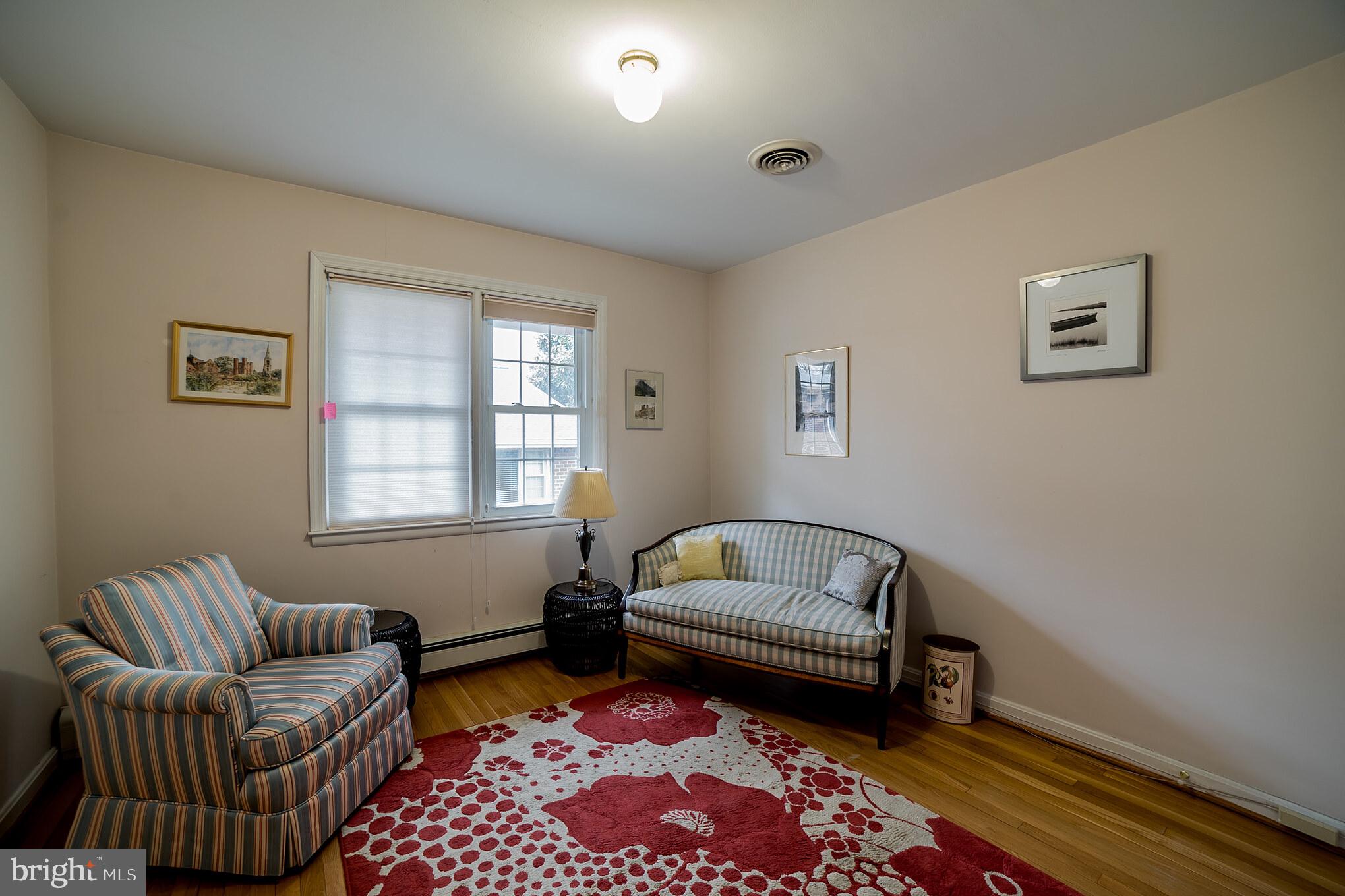 6123 Haddon Hall Road Baltimore, MD 21212 - Photo 16 of 27 2nd bedroom