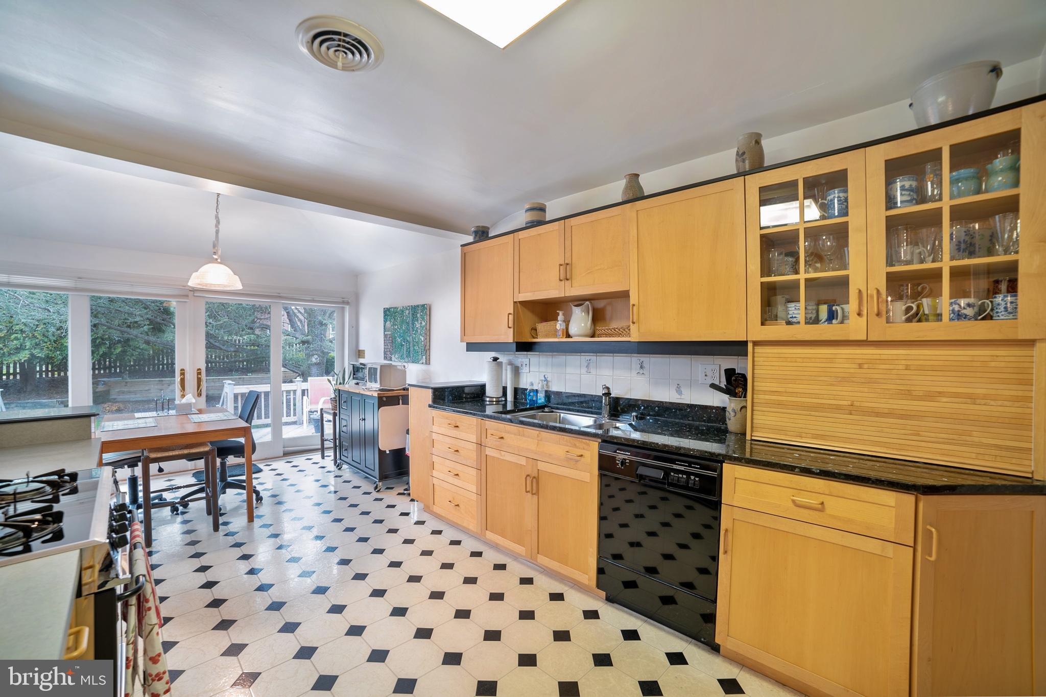 6123 Haddon Hall Road Baltimore, MD 21212 - Photo 9 of 27 tastefully designed renovated kitchen