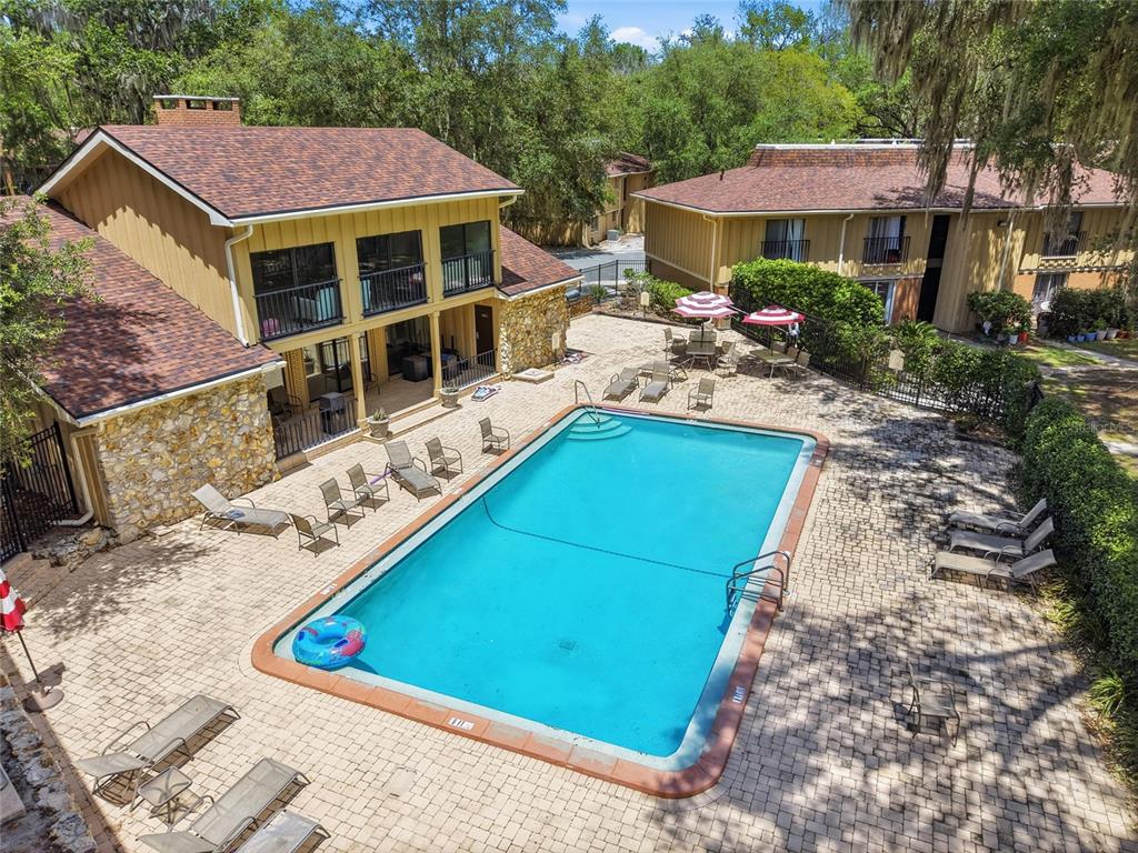 507 Northwest 39th Road, Unit 301 Gainesville, FL 32607 - Photo 9 of 34