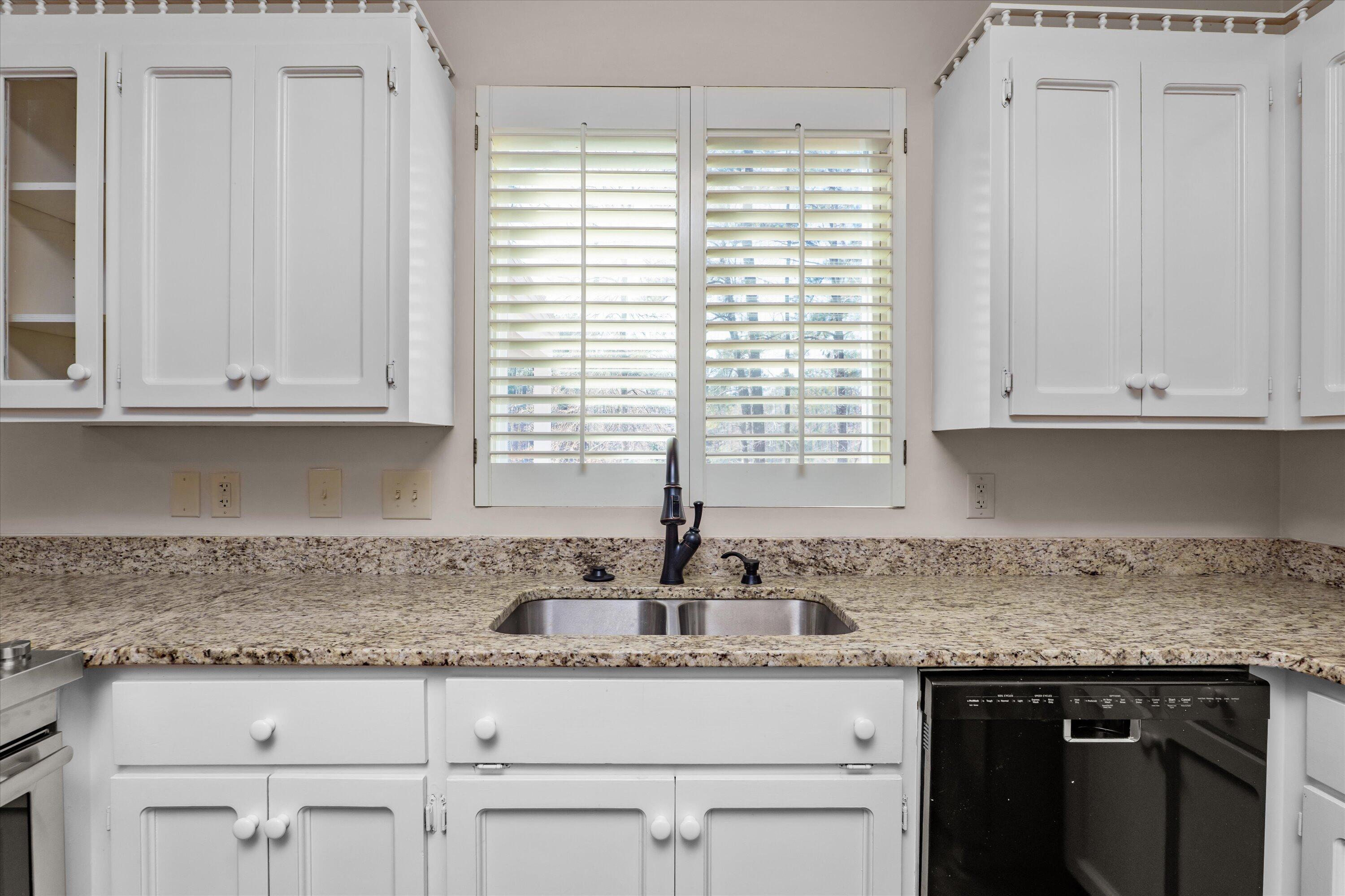 856 Point Comfort Road Martinez, GA 30907 - Photo 16 of 54 62-PS529514