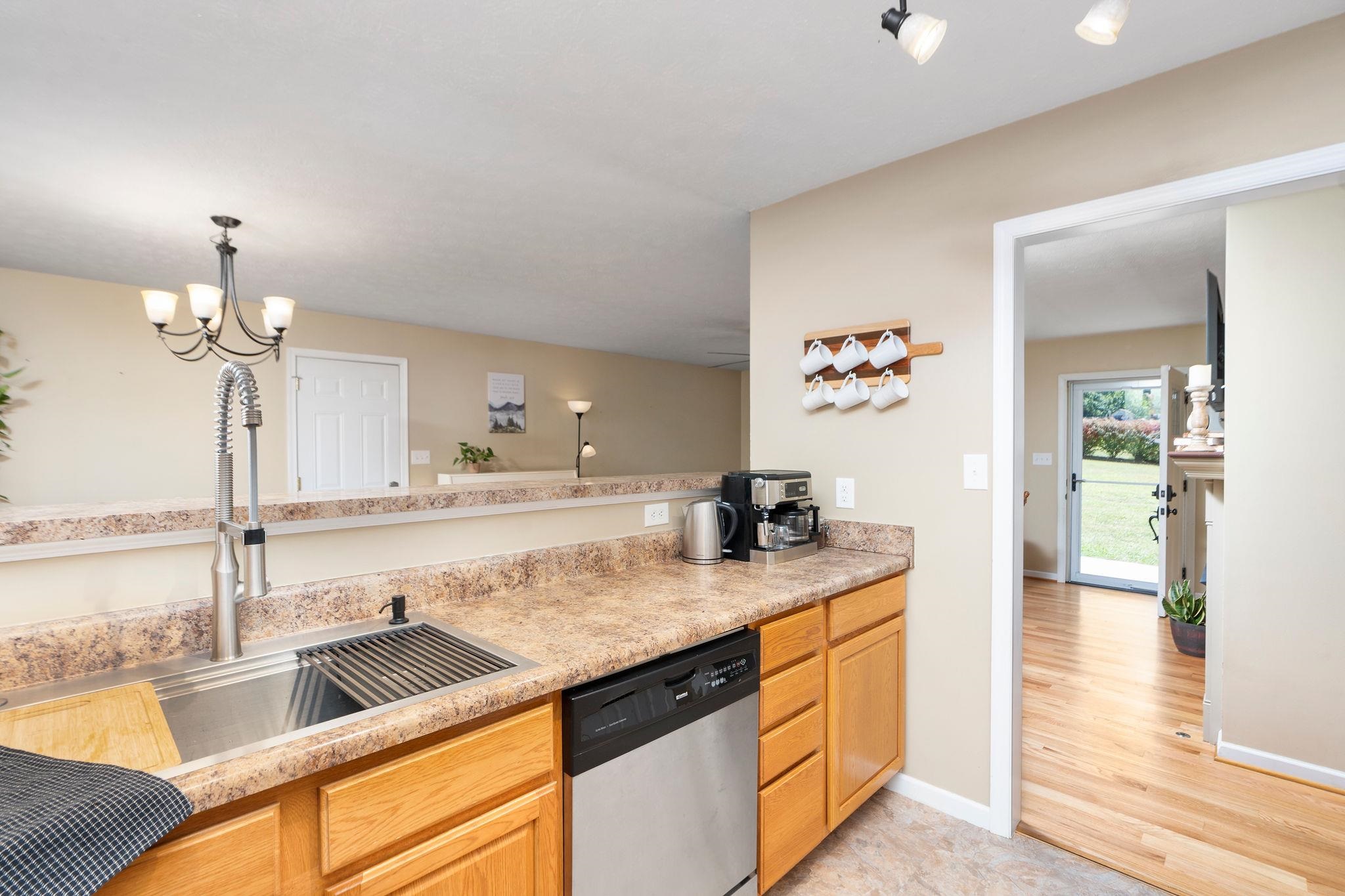 2035 Cold Springs Road Stuarts Draft, VA 24477 - Photo 18 of 43