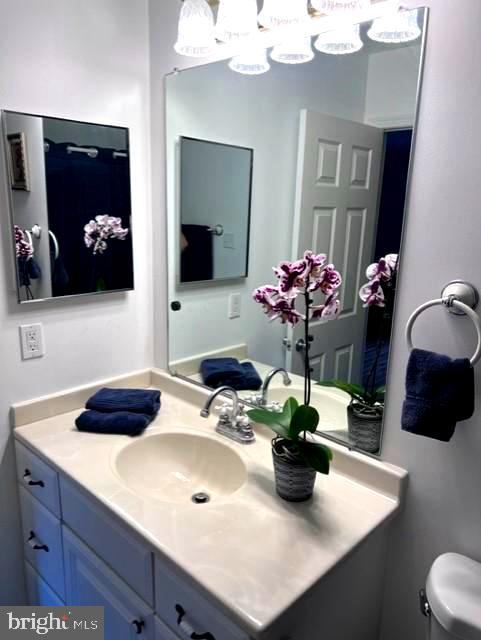9162 Rockefeller Lane Springfield, VA 22153 - Photo 37 of 45 Primary Bathroom