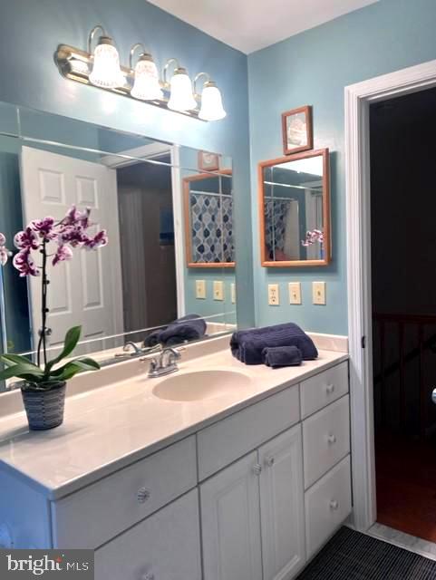 9162 Rockefeller Lane Springfield, VA 22153 - Photo 40 of 45 Bathroom