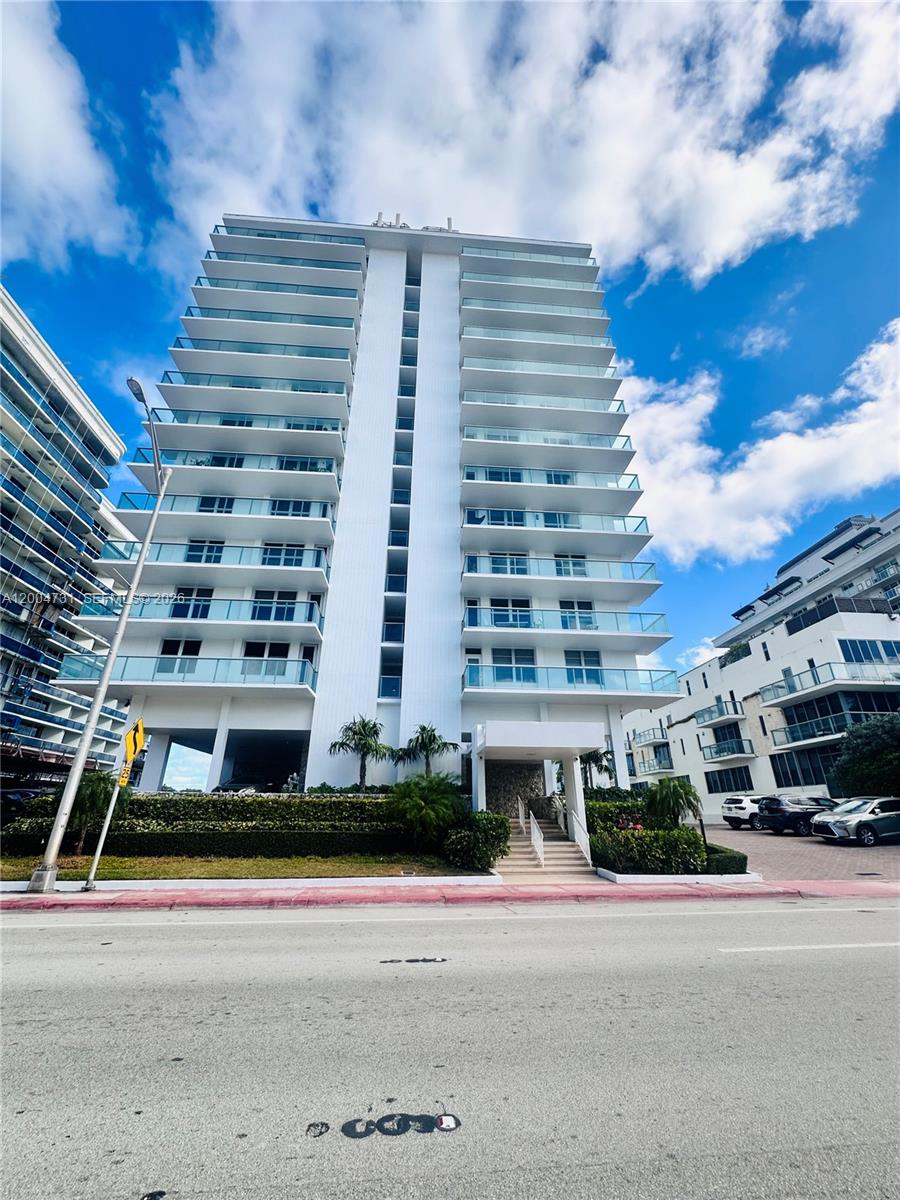 9511 Collins Avenue, Unit 1001 Surfside, FL 33154 - Photo 2 of 34 a building view