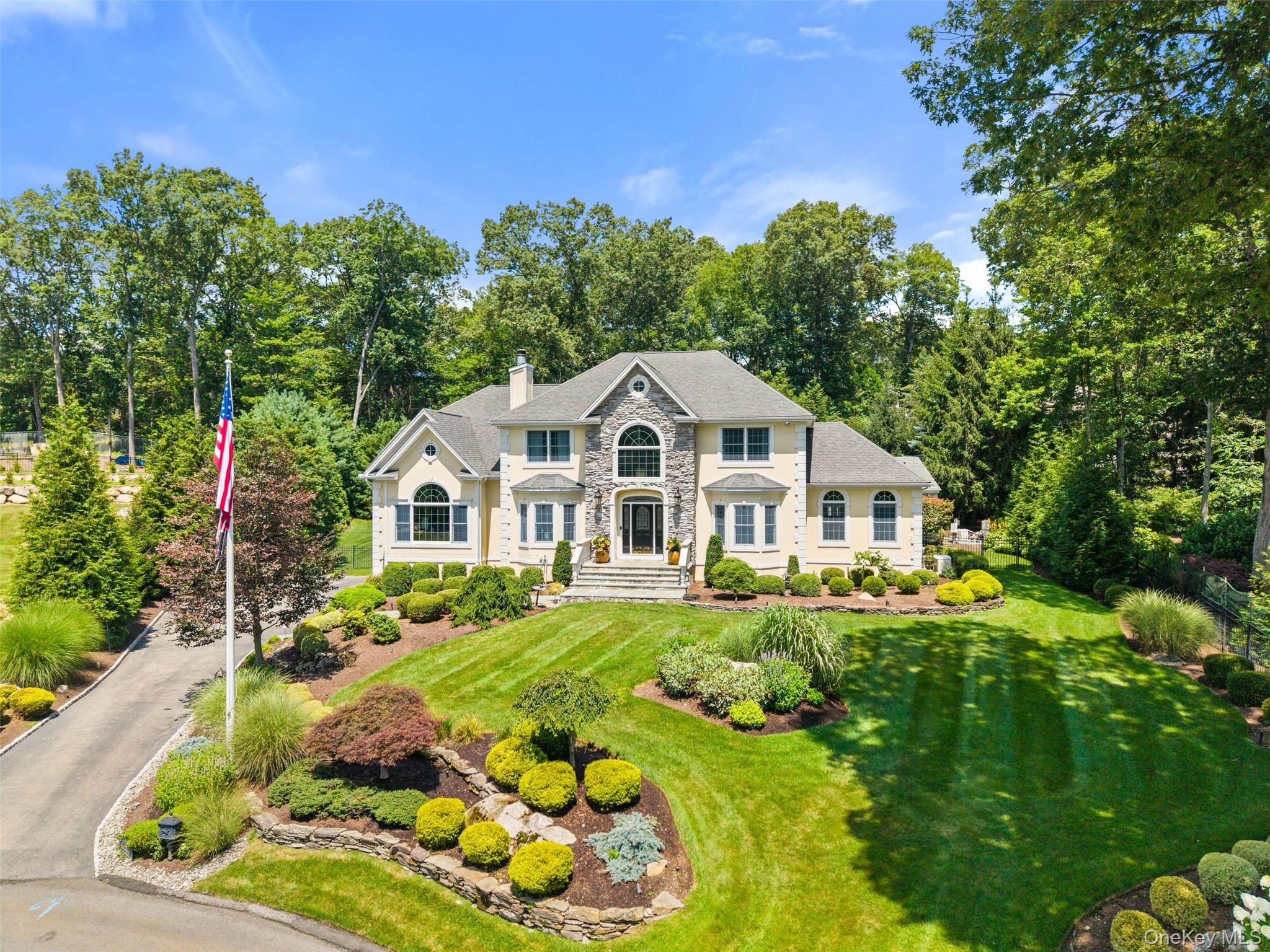 22 Perrin's Peak Road Stony Point, NY 10980 - Photo 2 of 47