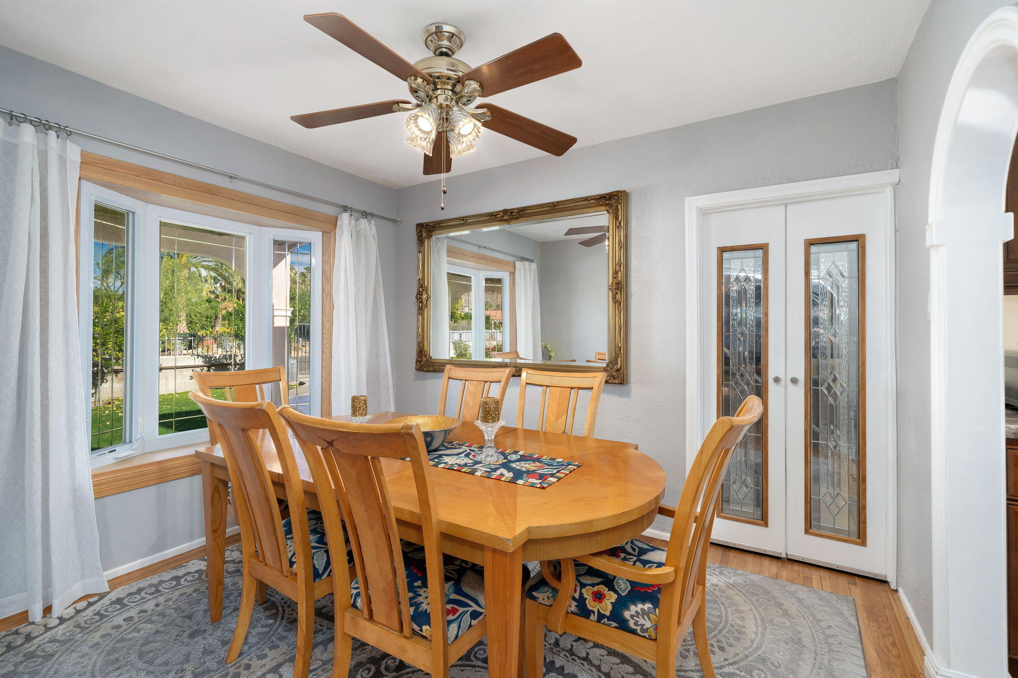 477 East Vía Colusa Palm Springs, CA 92262 - Photo 13 of 49 13-web-or-mls-MGColusa0121_013