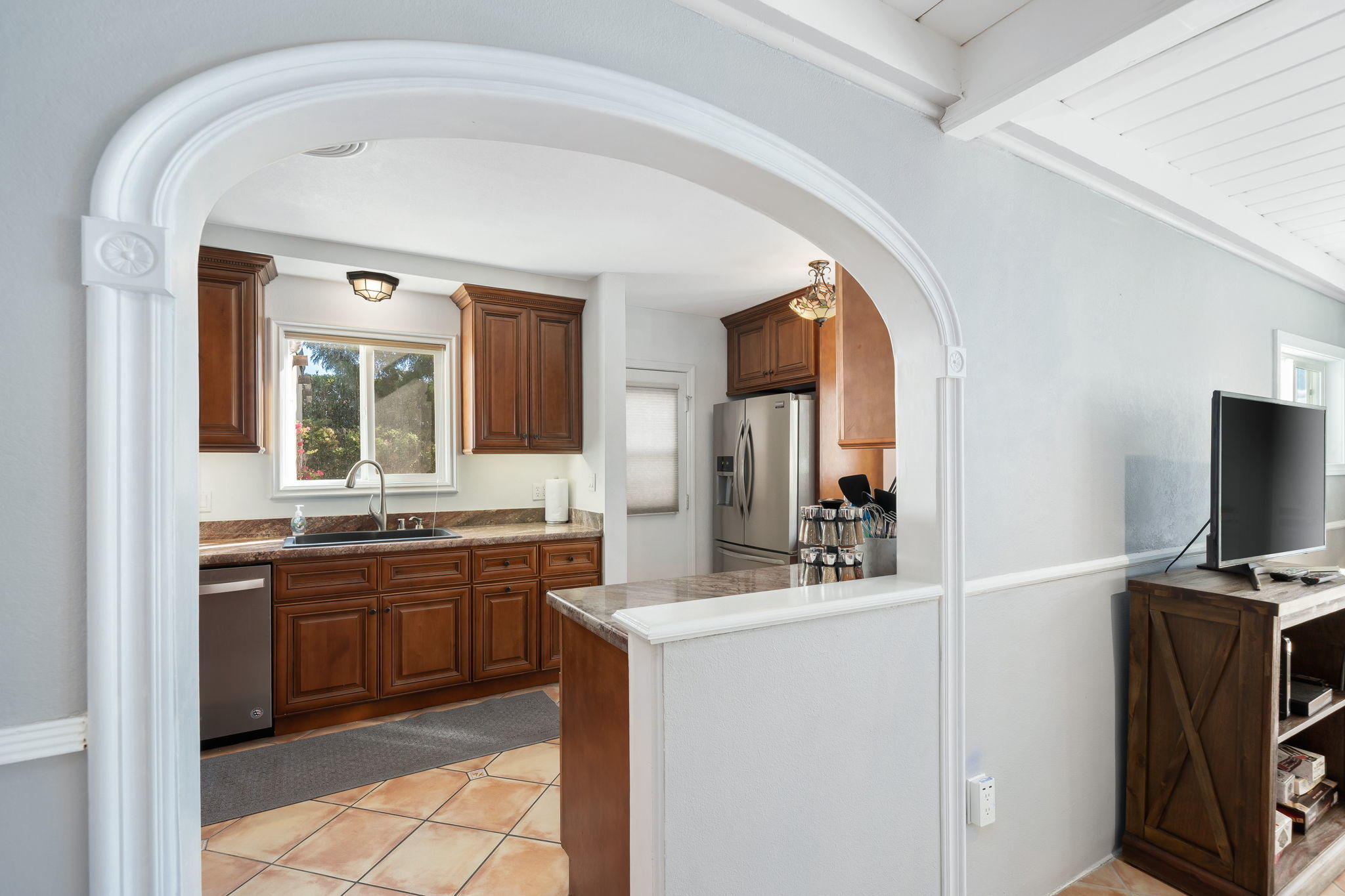 477 East Vía Colusa Palm Springs, CA 92262 - Photo 18 of 49 18-web-or-mls-MGColusa0121_018