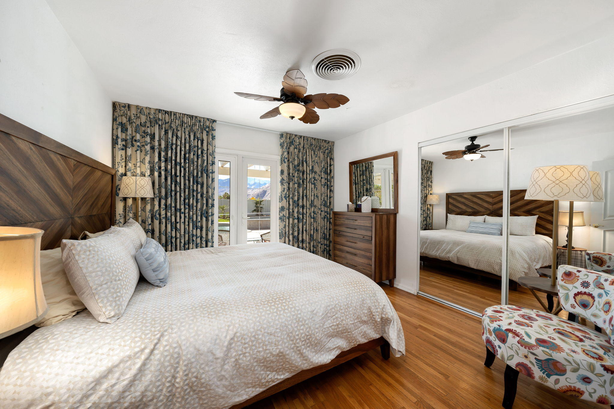 477 East Vía Colusa Palm Springs, CA 92262 - Photo 35 of 49 35-web-or-mls-MGColusa0121_035