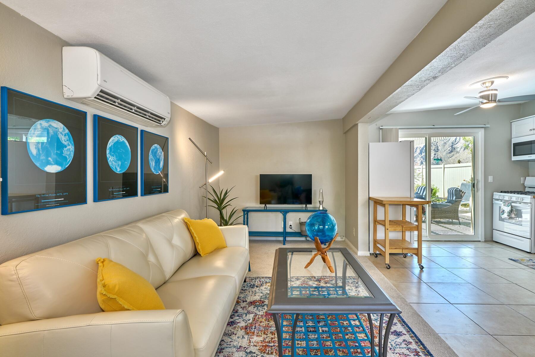 477 East Vía Colusa Palm Springs, CA 92262 - Photo 42 of 49 477 E Va Colusa-006-079-Guest06-MLS_Size