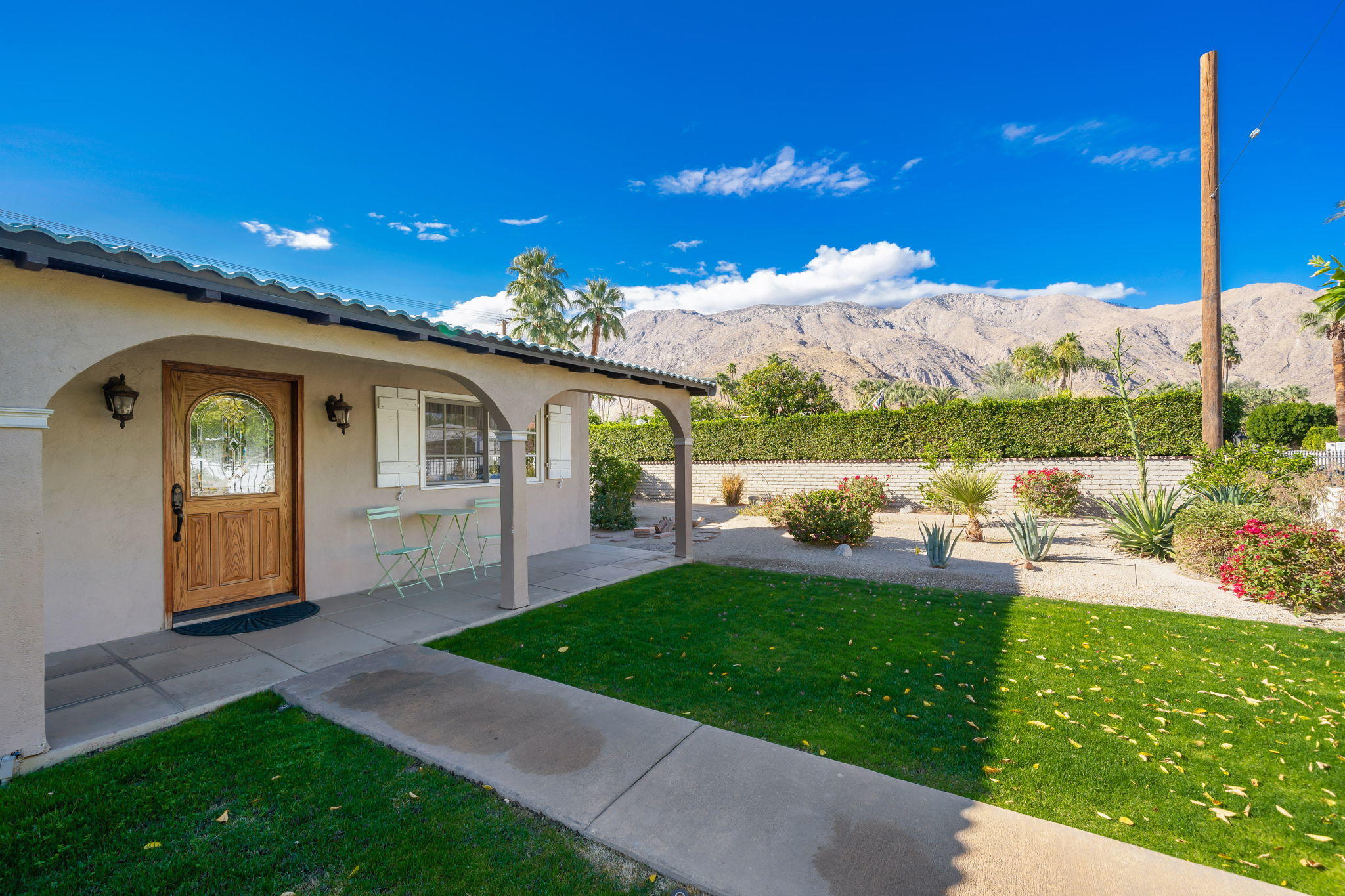 477 East Vía Colusa Palm Springs, CA 92262 - Photo 8 of 49 8-web-or-mls-MGColusa0121_008