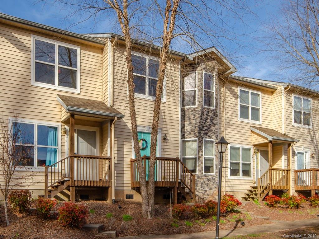 30 North Ridge Point, Unit T3 Sylva, NC 28779 - Photo 2 of 18 front view of a house with a street