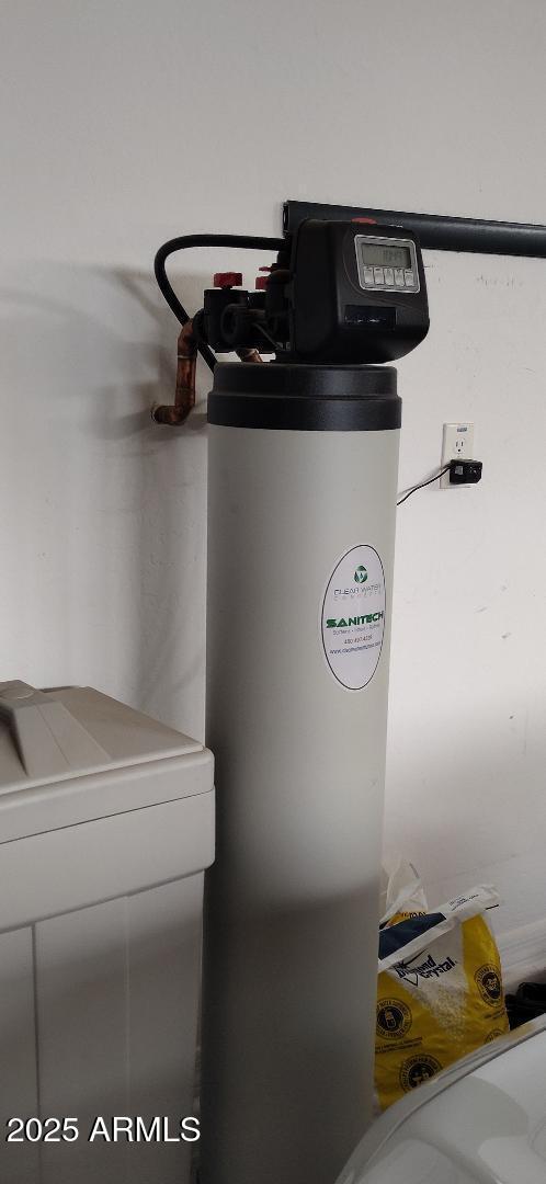 10069 Harvest Road Florence, AZ 85132 - Photo 16 of 22 Water Softner