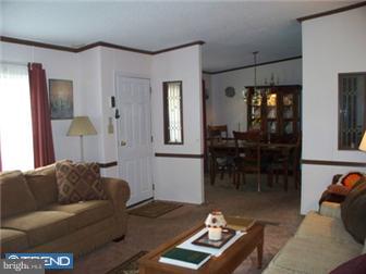 422 Ranee Loop Bear, DE 19701 - Photo 6 of 12 Living Room